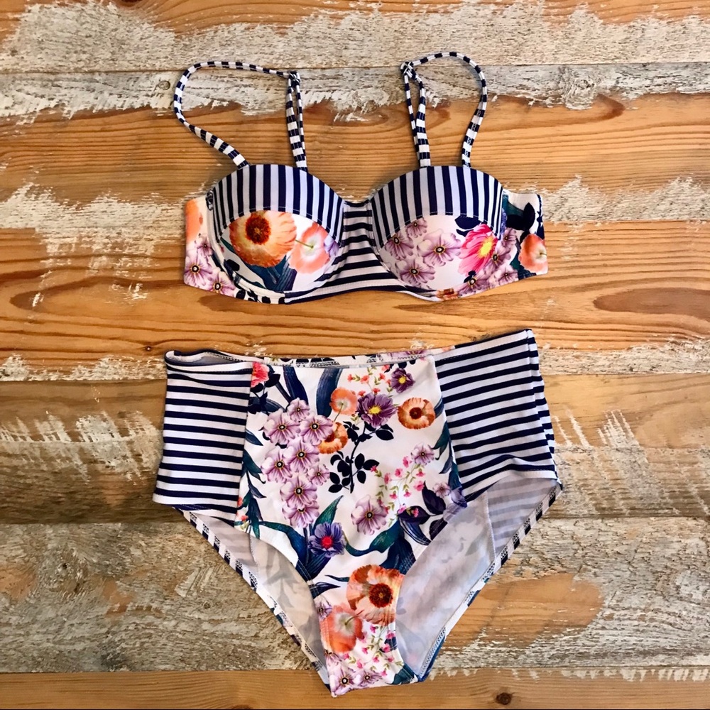 CupShe Bikini Small